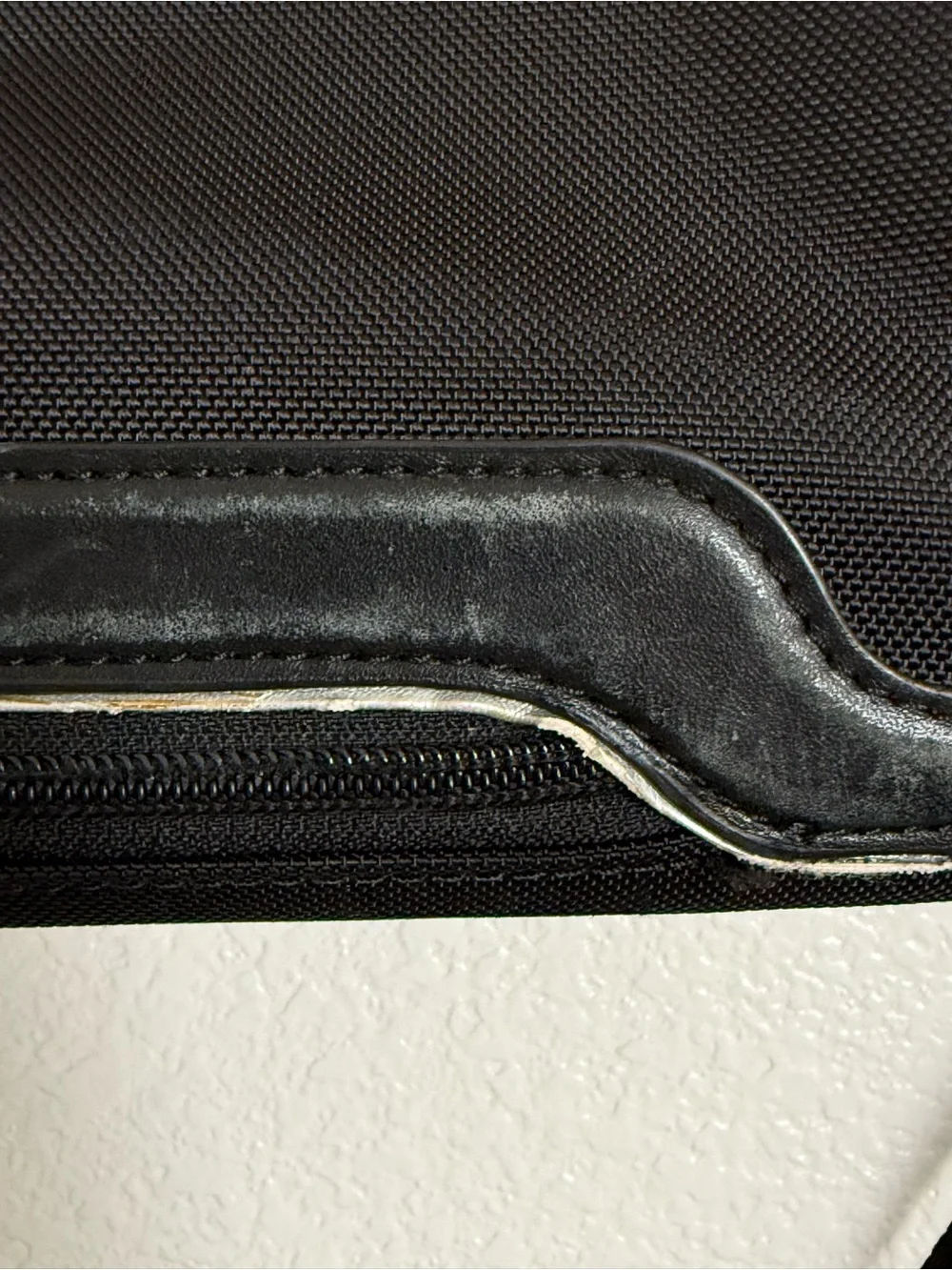 Tumi Black Men's Laptop Briefcase with Shoulder Strap